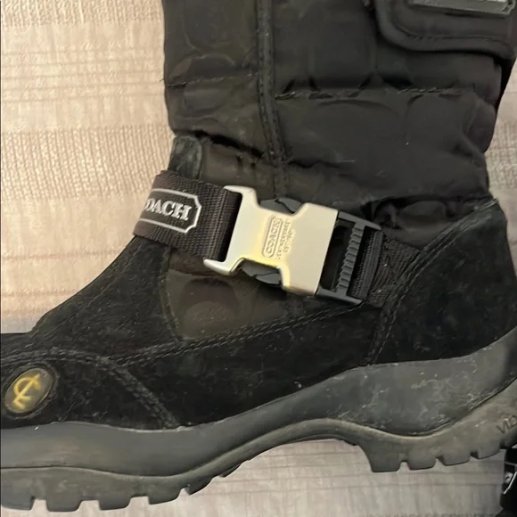 Vintage Coach Black Winter Boots size 8.5 - Picture 5 of 7